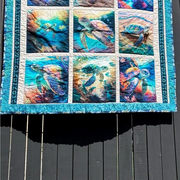 Sea Turtle Themed Quilt, machine quilted - Picture 10 of 13